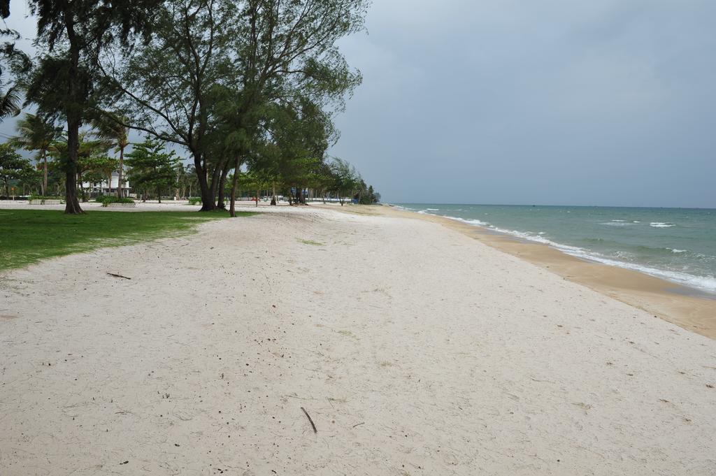 Kosmos Phu Quoc Villa Exterior photo